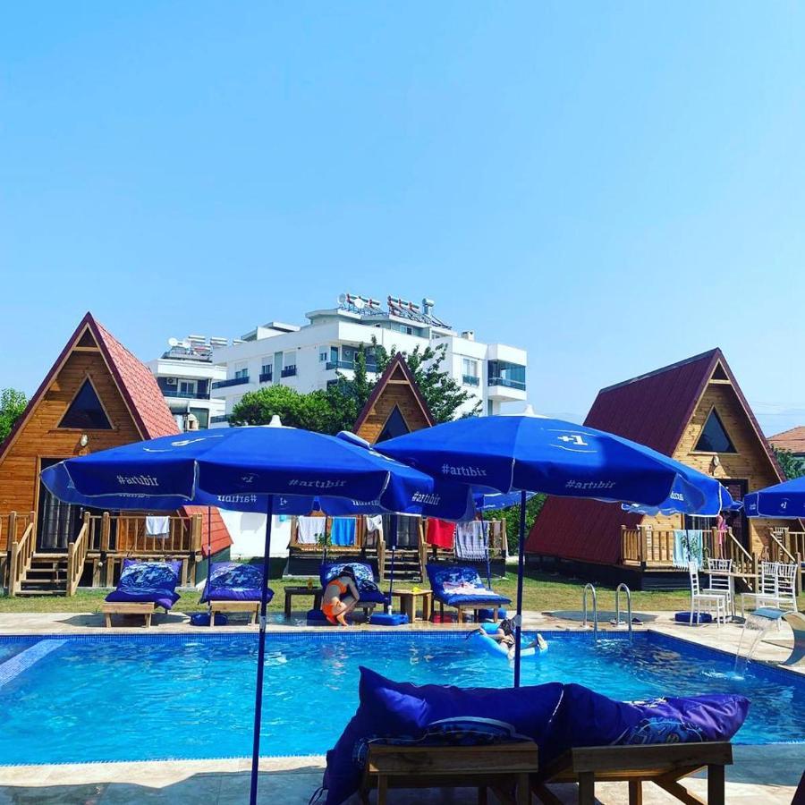 Noel Bungalov & Cafe Zumrutkaya Экстерьер фото